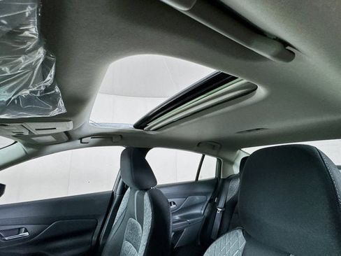 New 2026 Nissan Sentra SV image 18