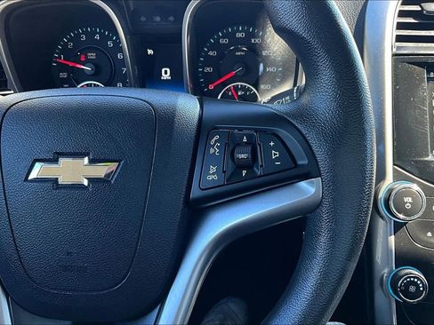 Used 2015 Chevrolet Malibu LT w/ Power Convenience Package image 17