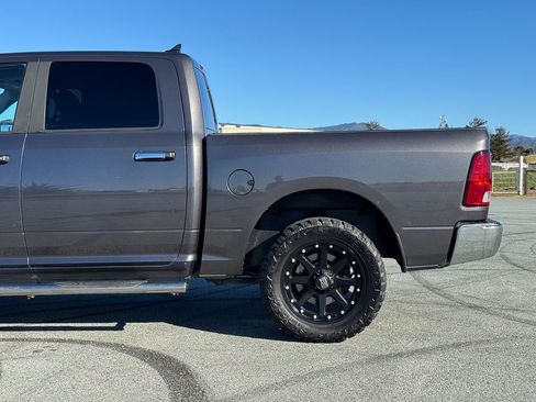 Used 2016 RAM 1500 Big Horn image 3