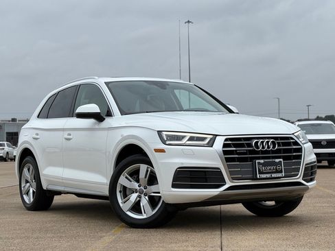 Used 2018 Audi Q5 2.0T Premium Plus image 2