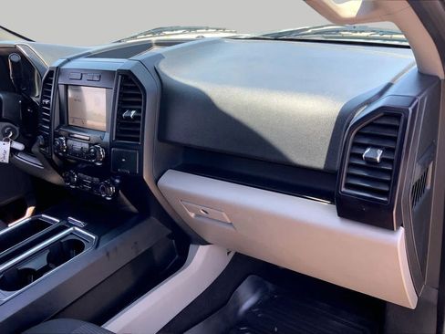 Used 2019 Ford F150 XL w/ Equipment Group 101A Mid AWD/4WD image 19