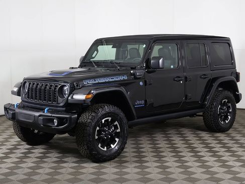 Used 2024 Jeep Wrangler Unlimited Rubicon 4xe AWD/4WD image 8