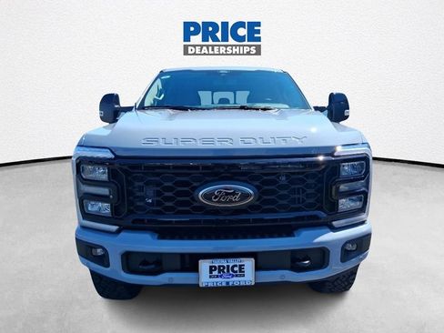 New 2025 Ford F250 Lariat w/ Lariat Ultimate Package image 8