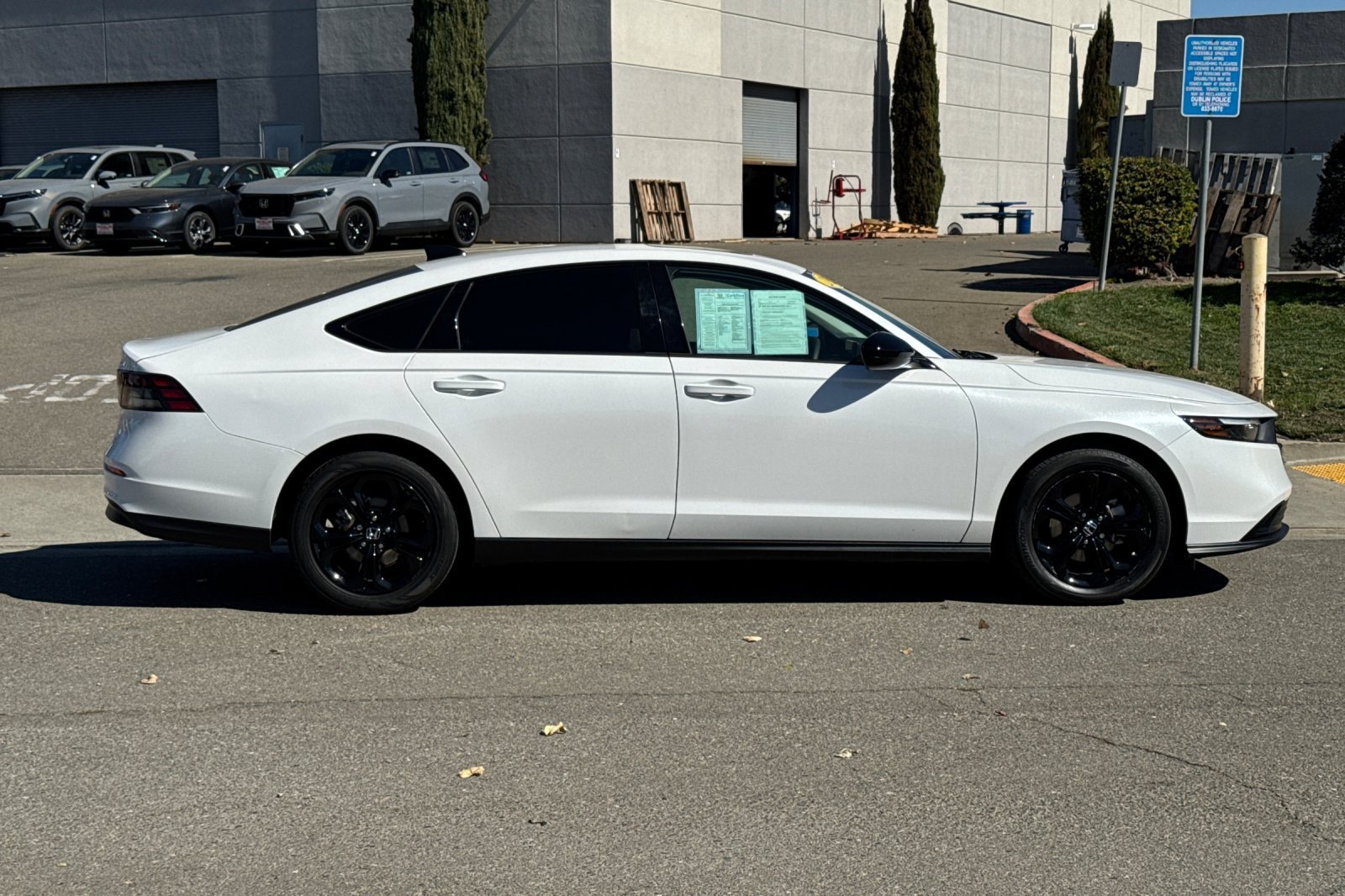 Used 2025 Honda Accord SE image 3