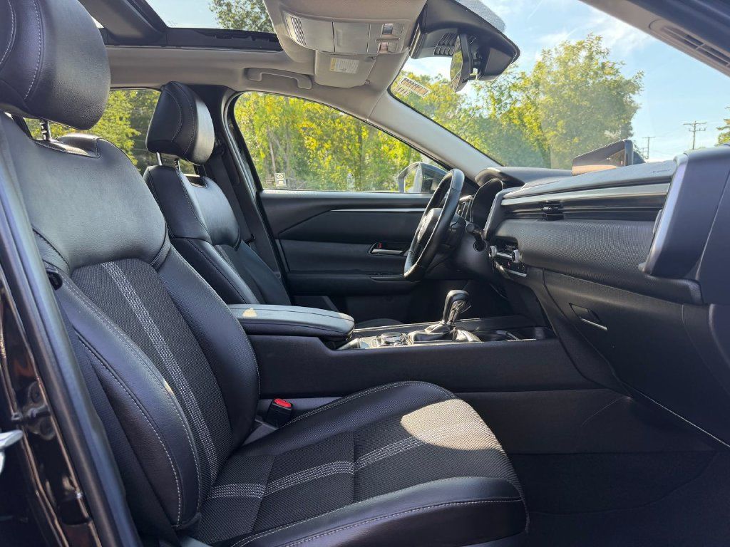 Used 2026 MAZDA CX-50 AWD 2.5 S w/ Preferred Pkg image 24