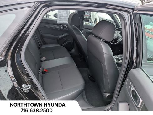 Used 2023 Honda Civic Sport image 32