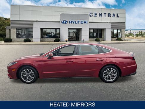 Certified 2023 Hyundai Sonata SEL w/ Convenience Package image 5