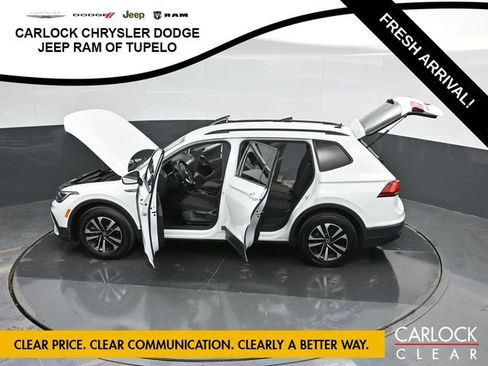 Used 2024 Volkswagen Tiguan S image 77