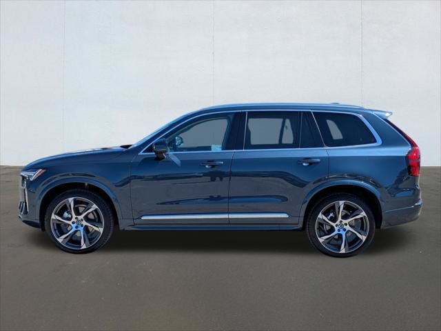 Used 2025 Volvo XC90 B6 Ultra w/ Lounge Package AWD/4WD image 2