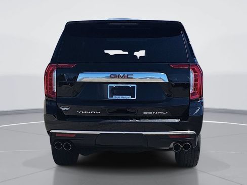 Certified 2021 GMC Yukon Denali w/ Denali Premium Package AWD/4WD image 5