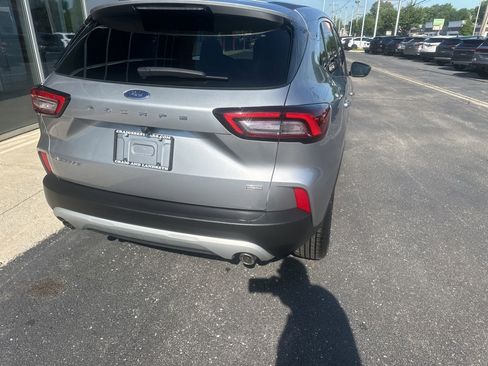 Used 2023 Ford Escape Active FWD image 4