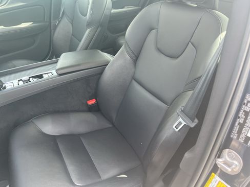 Used 2024 Volvo S60 B5 Core FWD image 20