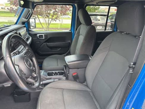 Used 2022 Jeep Wrangler Unlimited Sport AWD/4WD image 4