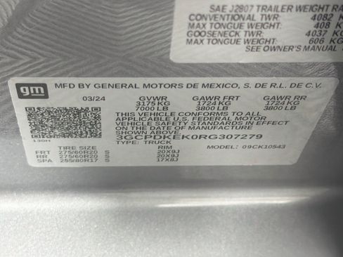 Used 2024 Chevrolet Silverado 1500 LT AWD/4WD image 12