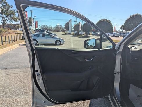 Used 2023 Subaru Legacy Premium image 11