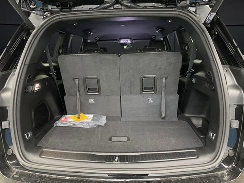 New 2025 Jeep Grand Cherokee L Limited w/ Black Appearance Package image 15