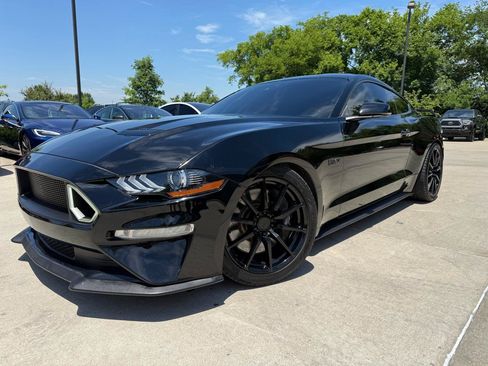 Used 2019 Ford Mustang GT Premium w/ GT Performance Package RWD image 1