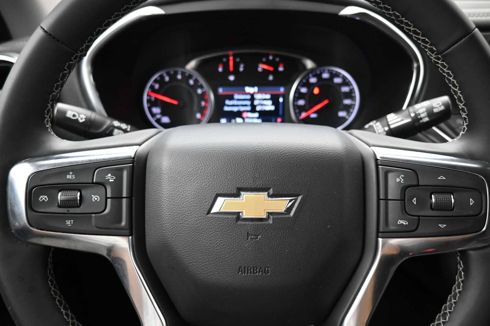 Used 2024 Chevrolet Blazer LT AWD/4WD image 17