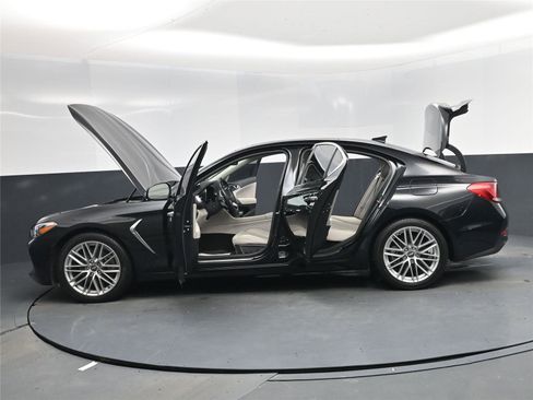 Used 2021 Genesis G70 2.0T w/ Elite Package image 29