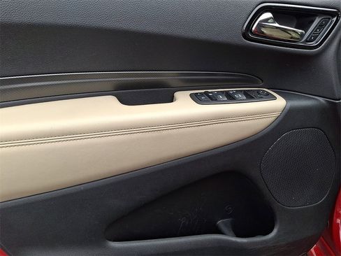 Used 2022 Dodge Durango GT image 13