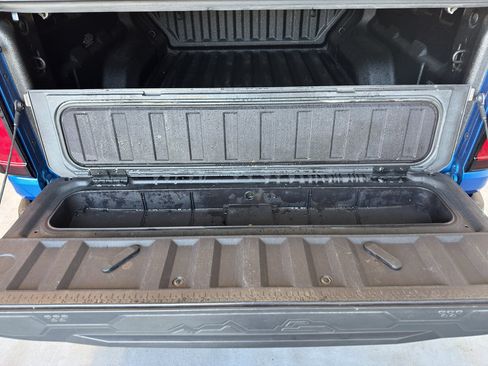 Used 2023 GMC Canyon AT4 w/ AT4 Premium Package AWD/4WD image 21