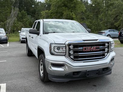 Used 2014 GMC Sierra 1500 SLT w/ SLT Preferred Package