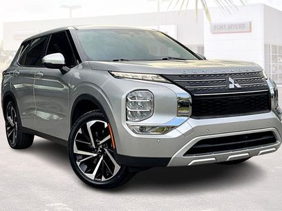 Used 2022 Mitsubishi Outlander SE