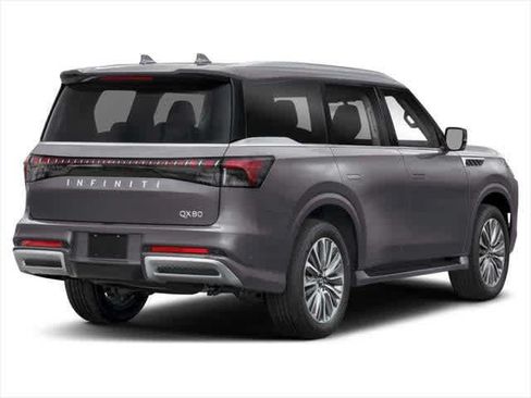 Used 2025 INFINITI QX80 Luxe RWD image 2
