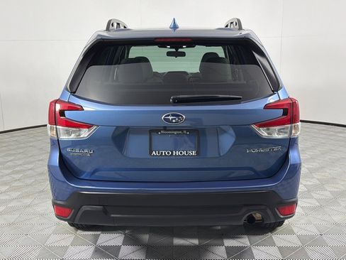Used 2022 Subaru Forester Premium AWD/4WD image 6