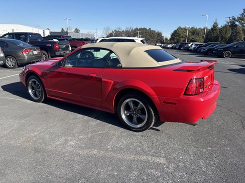 Used 2003 Ford Mustang GT Premium image 4