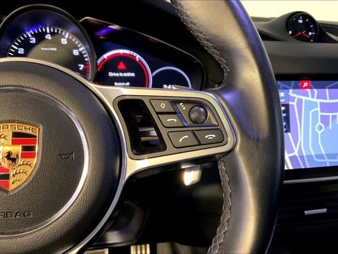 Used 2021 Porsche Cayenne S image 28