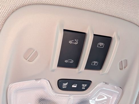 New 2027 Chevrolet Bolt RS w/ Technology Package FWD image 21