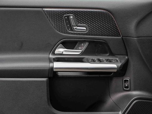 Certified 2026 Mercedes-Benz GLA 250 image 20