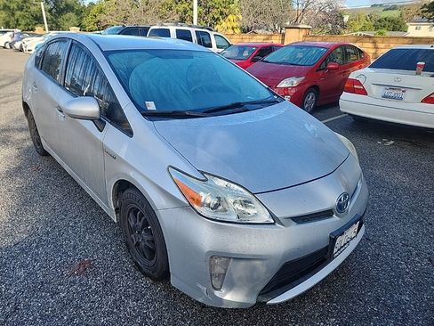 Used 2012 Toyota Prius Two image 7