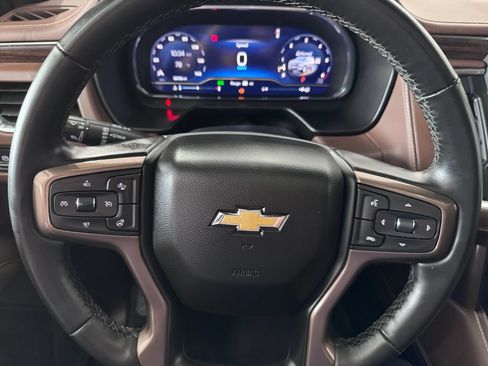 Certified 2024 Chevrolet Suburban High Country w/ Premium Package AWD/4WD image 19