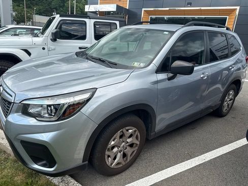 Used 2019 Subaru Forester w/ Alloy Wheel Package AWD/4WD image 3
