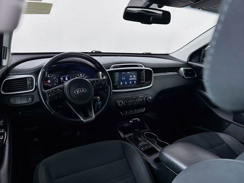 Used 2017 Kia Sorento AWD w/ LX Convenience Package image 20