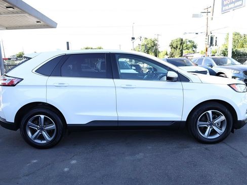 Used 2020 Ford Edge SEL w/ Convenience Package FWD image 8
