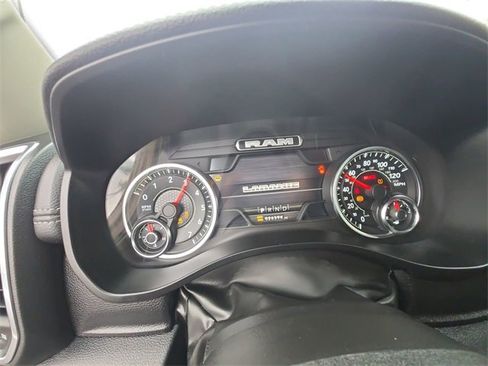 Used 2022 RAM 1500 Laramie image 15