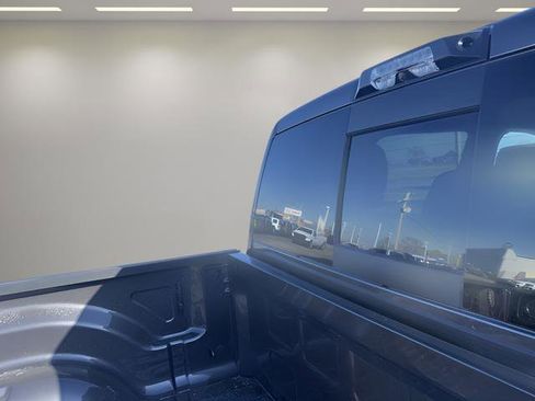New 2026 RAM 2500 Laramie AWD/4WD image 27
