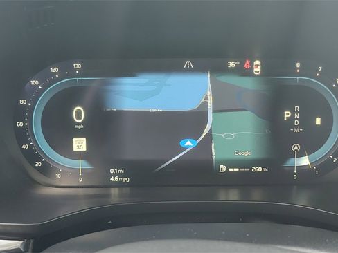 Certified 2023 Volvo XC60 B5 Plus w/ Climate Package image 14