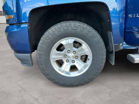 Used 2017 Chevrolet Silverado 1500 LT w/ All Star Edition AWD/4WD image 14