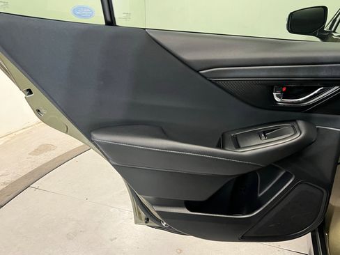 Used 2022 Subaru Outback Premium image 19