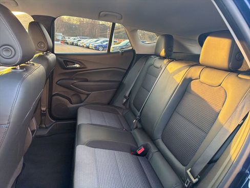 Used 2024 Chevrolet Trax LT image 23