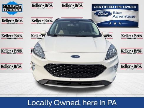 Used 2022 Ford Escape Titanium AWD/4WD image 2