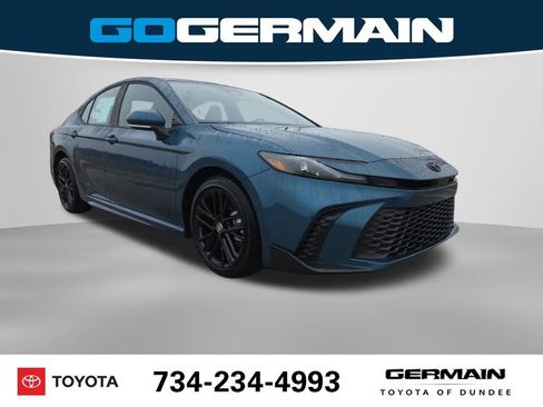 New 2026 Toyota Camry SE image 5