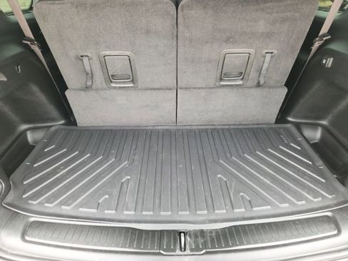 Used 2021 Jeep Grand Cherokee L Laredo w/ Luxury Tech Group I RWD image 32