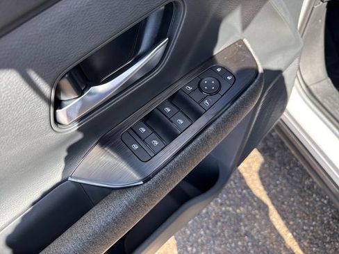 New 2026 Nissan Kicks SV FWD image 11