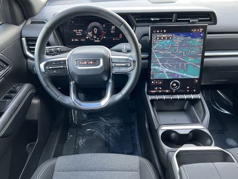 Used 2026 GMC Terrain Elevation AWD/4WD image 32