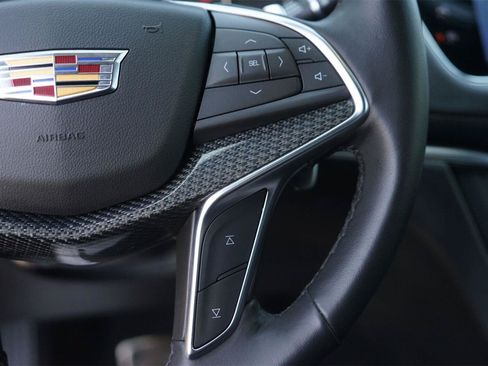 Used 2025 Cadillac XT5 Sportv w/ Technology Package AWD/4WD image 24